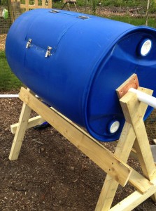 How to Build a DIY Compost Tumbler